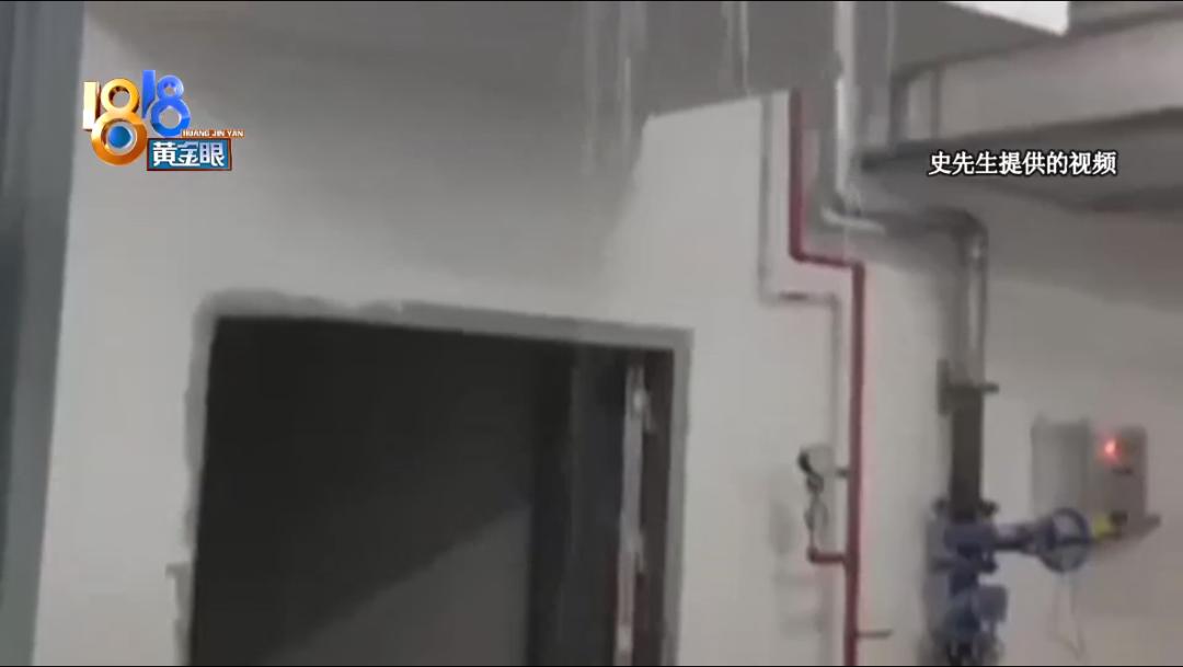 DƬ